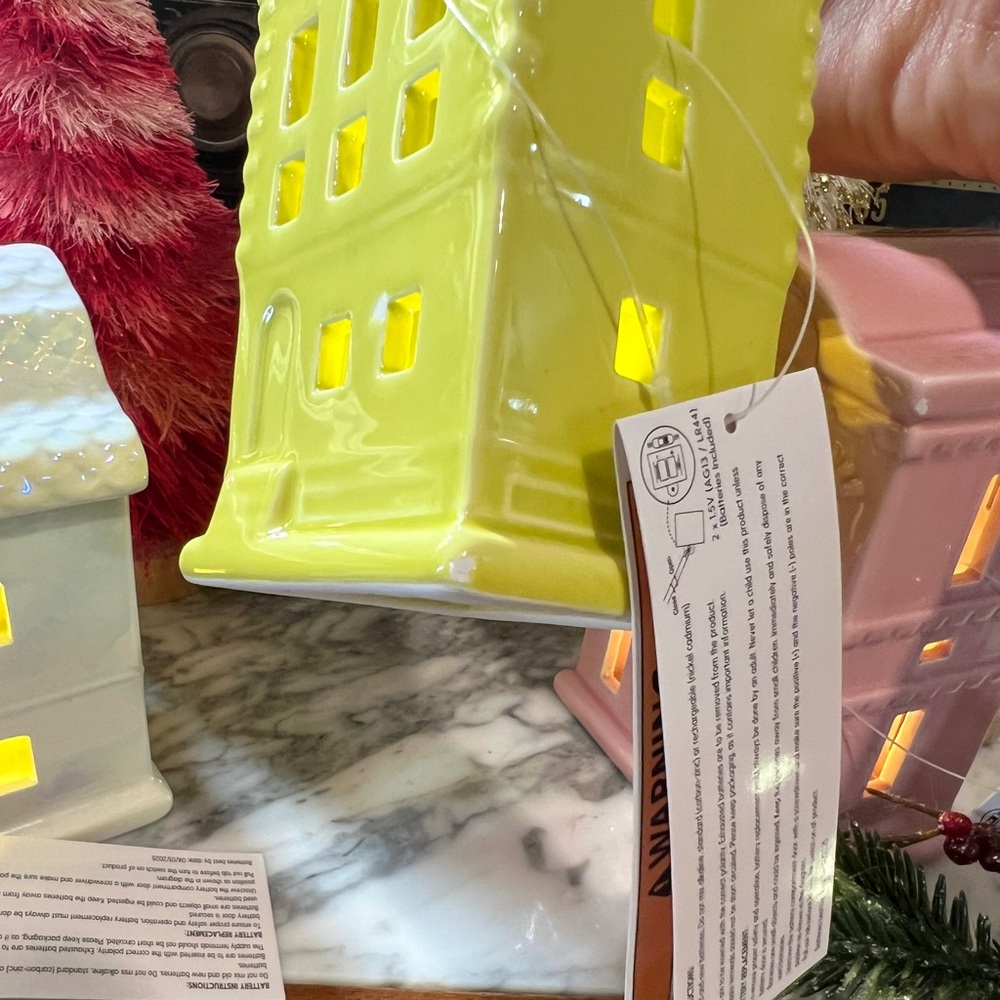 ✨NEW🏠Target Bullseye Playground 2024 Ceramic Christmas Light Up House SET❄️ - Picture 6 of 10